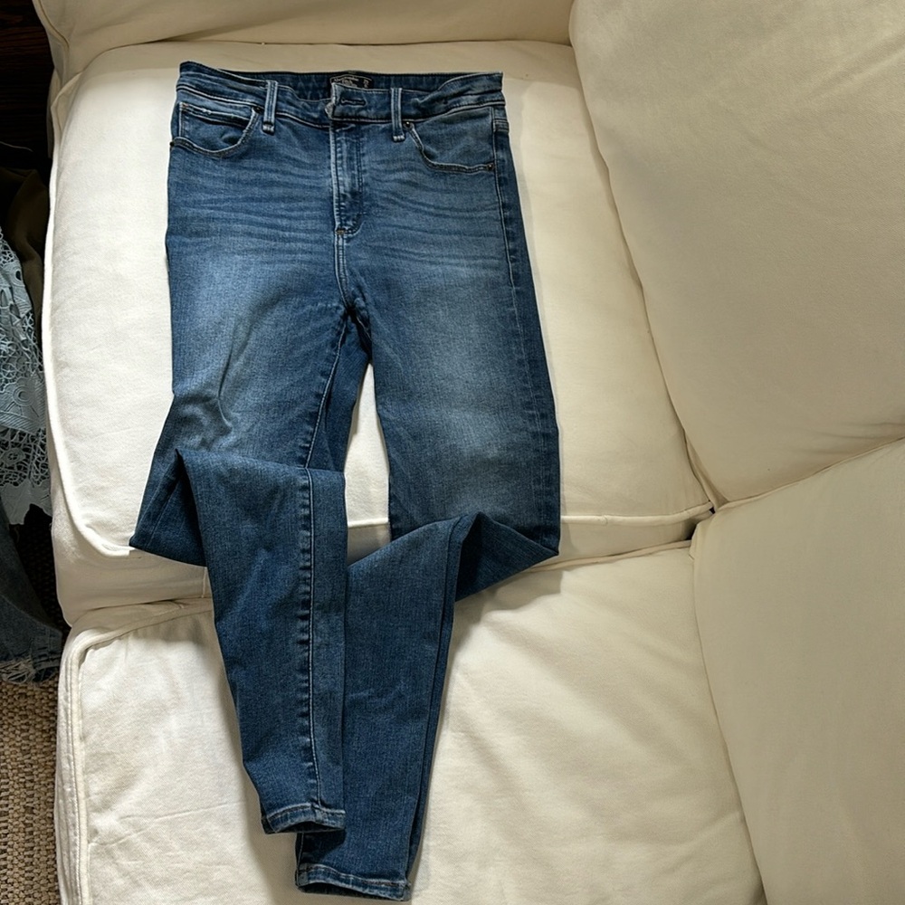 Abercrombie & Fitch Simone High Ride Super Skinny